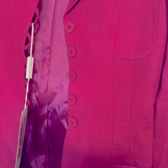 Pink linen jacket - Picture 2 of 6